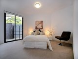 https://images.listonce.com.au/custom/160x/listings/1109-asling-street-brighton-vic-3186/001/01795001_img_07.jpg?shcXN6DrG_U