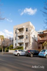 https://images.listonce.com.au/custom/160x/listings/1109-george-street-east-melbourne-vic-3002/657/01771657_img_01.jpg?jorOVDKXQuo