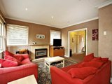 https://images.listonce.com.au/custom/160x/listings/1109-new-street-ringwood-vic-3134/515/00620515_img_02.jpg?pwswBF0B2Xg