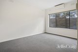 https://images.listonce.com.au/custom/160x/listings/110a-eddys-grove-bentleigh-vic-3204/185/01814185_img_04.jpg?ZGm-JK-cbhU