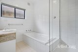 https://images.listonce.com.au/custom/160x/listings/110a-eddys-grove-bentleigh-vic-3204/185/01814185_img_06.jpg?PEkMD8oo9Qs