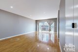 https://images.listonce.com.au/custom/160x/listings/111-13-station-avenue-mckinnon-vic-3204/169/01603169_img_05.jpg?jCPbg8i7r3A