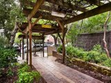 https://images.listonce.com.au/custom/160x/listings/111-auburn-grove-hawthorn-east-vic-3123/236/01684236_img_09.jpg?itvGol3KmDg