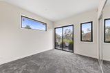 https://images.listonce.com.au/custom/160x/listings/111-davidson-street-bellfield-vic-3081/027/00638027_img_06.jpg?QEsM3_cas8Q