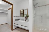 https://images.listonce.com.au/custom/160x/listings/111-davy-lane-forest-hill-vic-3131/058/01928058_img_08.jpg?E9oWrJhShJI