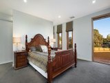 https://images.listonce.com.au/custom/160x/listings/111-derwent-street-box-hill-north-vic-3129/973/01683973_img_07.jpg?GFKblT6mk3c