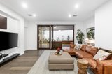 https://images.listonce.com.au/custom/160x/listings/111-gardenview-court-templestowe-vic-3106/458/01349458_img_03.jpg?9TrtuKNWnvc