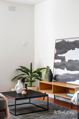 https://images.listonce.com.au/custom/160x/listings/111-grandview-grove-hawthorn-east-vic-3123/738/01771738_img_03.jpg?vtGODn3jh3Y