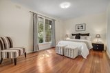 https://images.listonce.com.au/custom/160x/listings/111-laurel-grove-blackburn-vic-3130/260/00328260_img_03.jpg?aREuXY-oQcQ