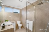 https://images.listonce.com.au/custom/160x/listings/111-lawrence-road-mount-waverley-vic-3149/213/01752213_img_07.jpg?S6PyqEEorog