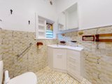 https://images.listonce.com.au/custom/160x/listings/111-lennox-street-hawthorn-vic-3122/898/01768898_img_09.jpg?bAWoi9mJO3w