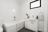 https://images.listonce.com.au/custom/160x/listings/111-mihil-street-preston-vic-3072/798/01753798_img_08.jpg?D7c87mz1t_k