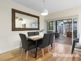 https://images.listonce.com.au/custom/160x/listings/111-moore-avenue-croydon-vic-3136/790/01525790_img_09.jpg?q0TYIibK-Rk