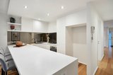 https://images.listonce.com.au/custom/160x/listings/111-park-street-st-kilda-west-vic-3182/396/01572396_img_06.jpg?seQSD7LVrBM