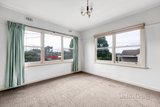 https://images.listonce.com.au/custom/160x/listings/111-silk-street-rosanna-vic-3084/065/01736065_img_05.jpg?GHwUEquoWFY