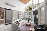 https://images.listonce.com.au/custom/160x/listings/111-station-street-carlton-vic-3053/570/01932570_img_01.jpg?TXPOgxBRIOw