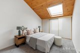 https://images.listonce.com.au/custom/160x/listings/111-station-street-carlton-vic-3053/570/01932570_img_10.jpg?CCyyhi9WCng