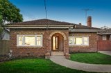 https://images.listonce.com.au/custom/160x/listings/111-sunbury-crescent-surrey-hills-vic-3127/223/00592223_img_01.jpg?TucbEjybigM