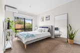 https://images.listonce.com.au/custom/160x/listings/111-woodbine-grove-chelsea-vic-3196/835/01642835_img_13.jpg?WVrXVveJpTQ