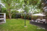 https://images.listonce.com.au/custom/160x/listings/111-yallambie-road-macleod-vic-3085/448/01985448_img_14.jpg?LacV5i9yCvU