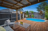 https://images.listonce.com.au/custom/160x/listings/1112-tunstall-road-donvale-vic-3111/068/00754068_img_09.jpg?SKES67xaDyA