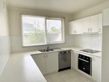 https://images.listonce.com.au/custom/160x/listings/1113-tucker-road-bentleigh-vic-3204/676/01851676_img_03.jpg?hHyFRhwfQjE