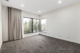 https://images.listonce.com.au/custom/160x/listings/1114-bond-street-ivanhoe-vic-3079/033/00772033_img_07.jpg?KJ3cfF7w5Rg