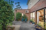 https://images.listonce.com.au/custom/160x/listings/11141-main-road-eltham-vic-3095/455/00897455_img_10.jpg?CHTntLxNzYc