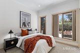 https://images.listonce.com.au/custom/160x/listings/1115-glenroy-road-glenroy-vic-3046/140/01842140_img_06.jpg?HWiJpYrkoHw