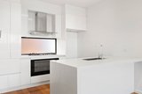 https://images.listonce.com.au/custom/160x/listings/1115-hotham-road-niddrie-vic-3042/778/01774778_img_07.jpg?qU_y_j70vMU