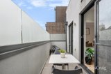 https://images.listonce.com.au/custom/160x/listings/11156-harp-road-kew-vic-3101/779/01889779_img_07.jpg?hD7xyJonYfc