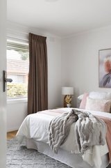 https://images.listonce.com.au/custom/160x/listings/11157-159-westgarth-street-northcote-vic-3070/507/01604507_img_09.jpg?SEEFKg7s0Bc