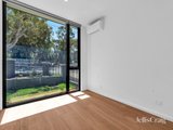 https://images.listonce.com.au/custom/160x/listings/1117-coleman-parade-glen-waverley-vic-3150/370/01988370_img_06.jpg?bjF_PeSL7vY