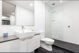 https://images.listonce.com.au/custom/160x/listings/1117-robe-street-st-kilda-vic-3182/107/01954107_img_05.jpg?Sa_C9WRIFac