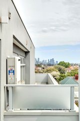 https://images.listonce.com.au/custom/160x/listings/11170-albion-street-brunswick-vic-3056/253/01604253_img_08.jpg?IC9Cg2S1Zb8