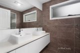 https://images.listonce.com.au/custom/160x/listings/11186-main-rd-eltham-vic-3095/820/01719820_img_03.jpg?LJ9xj2lhj2I