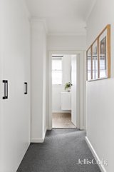 https://images.listonce.com.au/custom/160x/listings/11187-auburn-road-hawthorn-vic-3122/797/01929797_img_05.jpg?ZFWn0tqoMS8