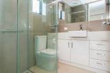 https://images.listonce.com.au/custom/160x/listings/11187-reynolds-road-doncaster-east-vic-3109/698/01700698_img_07.jpg?MHeI075LITs