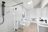 https://images.listonce.com.au/custom/160x/listings/1119-hitchcock-avenue-barwon-heads-vic-3227/923/01653923_img_07.jpg?eCUgOplCowk