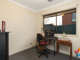 https://images.listonce.com.au/custom/160x/listings/111a-manchester-road-mooroolbark-vic-3138/652/01524652_img_07.jpg?Csmeav6WF-8