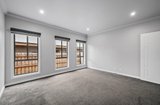 https://images.listonce.com.au/custom/160x/listings/111a-taylor-rd-mooroolbark-vic-3138/216/01984216_img_06.jpg?8jy_wGFhsmI