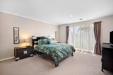 https://images.listonce.com.au/custom/160x/listings/112-alfredton-drive-alfredton-vic-3350/178/01166178_img_10.jpg?Y01bBe8NM6w