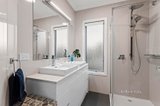 https://images.listonce.com.au/custom/160x/listings/112-beresford-road-lilydale-vic-3140/633/01705633_img_17.jpg?J0oblfBhkg0