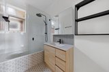 https://images.listonce.com.au/custom/160x/listings/112-calvin-street-hawthorn-vic-3122/714/01979714_img_06.jpg?HtoJh1cqBcw