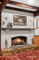 https://images.listonce.com.au/custom/160x/listings/112-cardigan-road-mooroolbark-vic-3138/240/01753240_img_06.jpg?62qZkH6cGxk