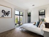 https://images.listonce.com.au/custom/160x/listings/112-eglinton-street-kew-vic-3101/798/00703798_img_08.jpg?SQmieXKPnBE