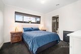 https://images.listonce.com.au/custom/160x/listings/112-gracefield-road-brown-hill-vic-3350/327/01065327_img_06.jpg?TOHugkdZZU4