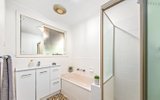 https://images.listonce.com.au/custom/160x/listings/112-halsey-street-ferntree-gully-vic-3156/633/01933633_img_02.jpg?EpXHIlcFlBo