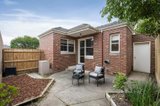 https://images.listonce.com.au/custom/160x/listings/112-hirst-street-blackburn-vic-3130/498/01359498_img_08.jpg?ZpWITz9Ufz4