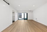 https://images.listonce.com.au/custom/160x/listings/112-howard-court-clayton-vic-3168/721/01947721_img_05.jpg?y2A3F8BYYKk